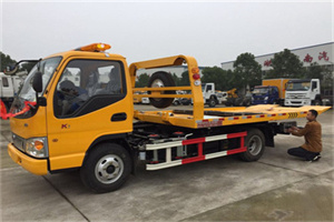 监利哪里有拖车服务